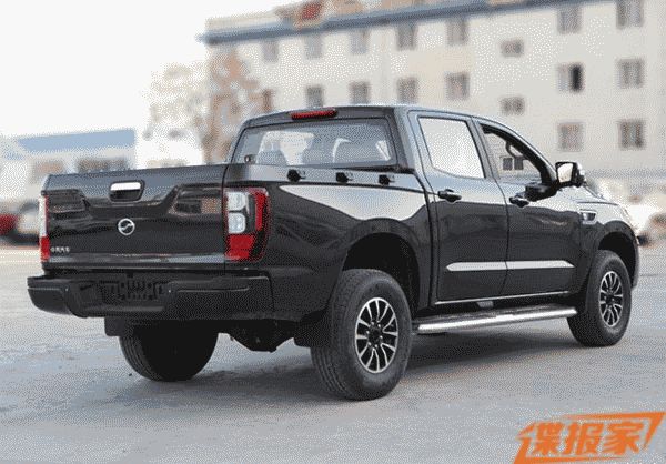 В Сети опубликованы фото китайского клона Dodge RAM