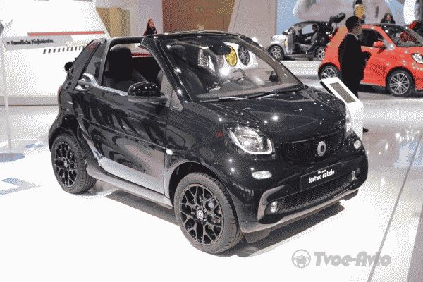 Официальные продажи кабриолета Smart ForTwo Cabrio в России стартуют летом