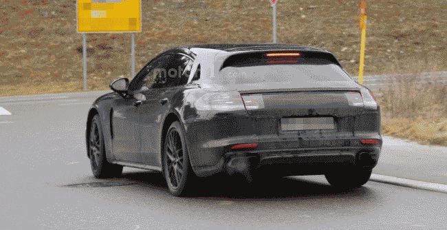 Porsche вывел на тесты Panamera Shooting Brake 