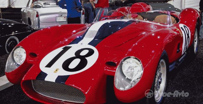 Гоночный Ferrari 1957 продан на аукционе за рекордную сумму