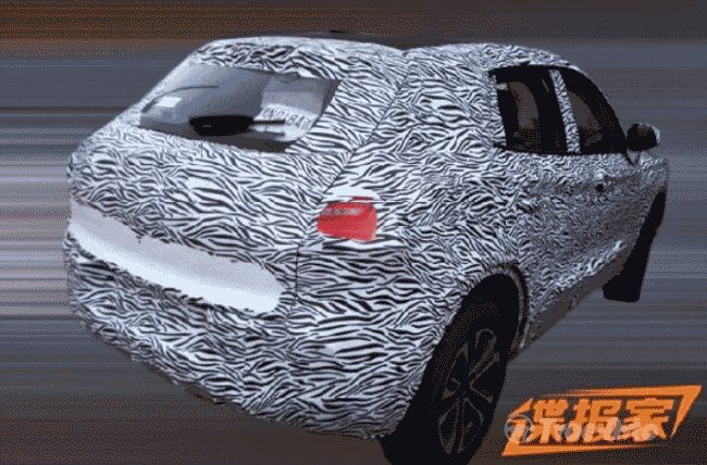 Возрожденная марка Borgward в Китае тестирует кроссовер BX5