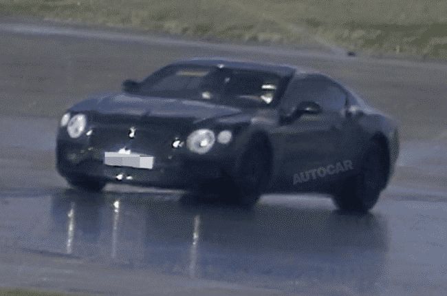 В Сети появились шпионские фото нового Bentley Continental GT 2017 