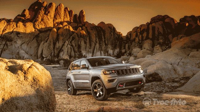 В Сети опубликованы официальные фото «экстремальной» версии Jeep Grand Cherokee 