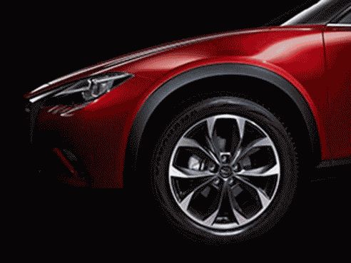 Серийный Mazda CX-4 показался на новых тизерах