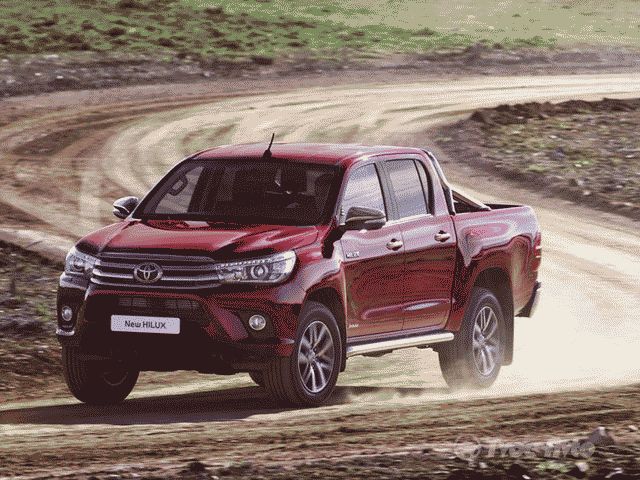 Каким получился Toyota Hilux 2016?