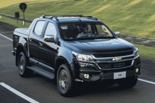 Chevrolet в Бразилии рассекретила рестайлинговый пикап Colorado