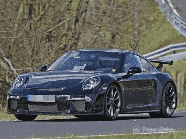 Обновленный спорткар Porsche 911 GT3 презентуют в Париже