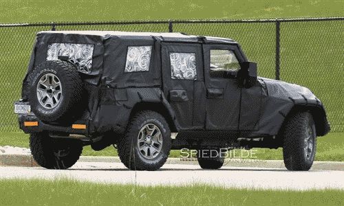 Новое поколение Jeep Wrangler снова замечено на тестах