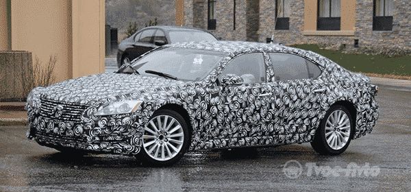 Новое поколение Lexus LS замечено на тестах