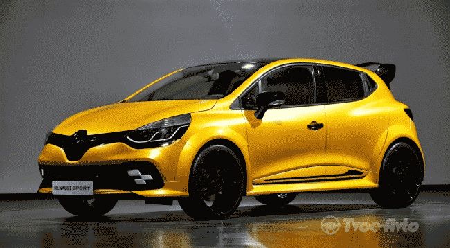 Renault анонсировала дебют "заряженного" Clio RS 