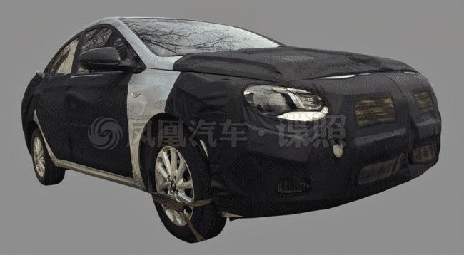 Новое поколение Hyundai Solaris снова замечено на тестах