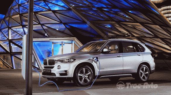 Озвучены российские цены новой линейки моделей BMW i-Performance