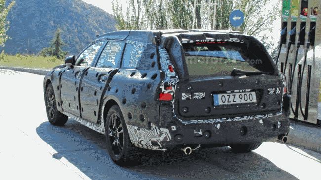 Вседорожная версия универсала Volvo V90 проходит тесты в Испании
