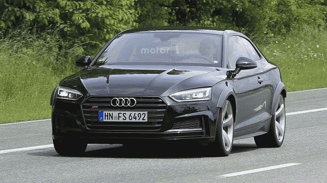 Тестовый мул нового поколения Audi RS5 замечен на тестах