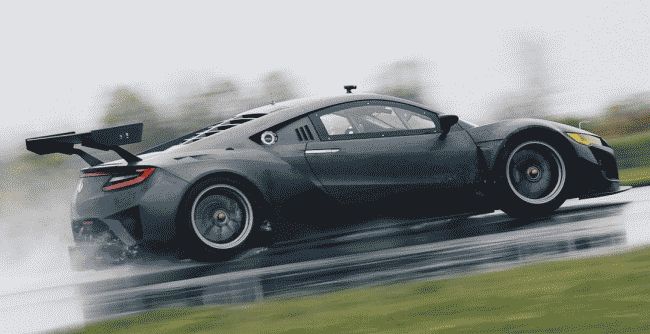  Acura показала изображения NSX GT3, который проходит тесты на гоночном треке