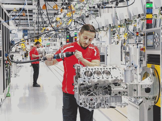 Porsche открыл моторный завод по выпуску 8-цилиндровых двигателей для всех моделей Volkswagen