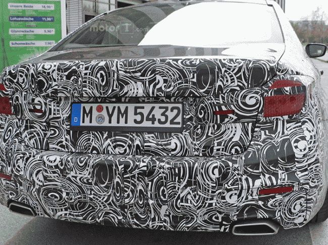 BMW 5-Series нового поколения будет дебютировать в январе 2017 года