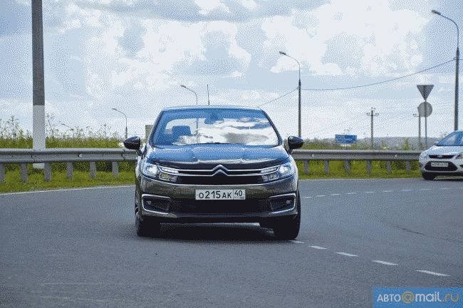 Рестайлинговый седан Citroen C4 тестируют на дорогах РФ 