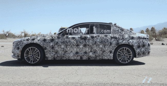 BMW 5-Series с подключаемой гибридной установкой замечен на тестах