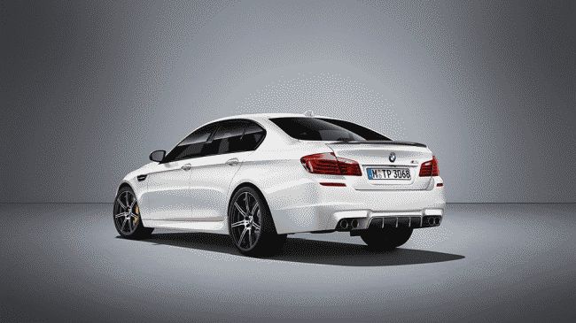 Представлена прощальная спецверсия «заряженной» BMW M5