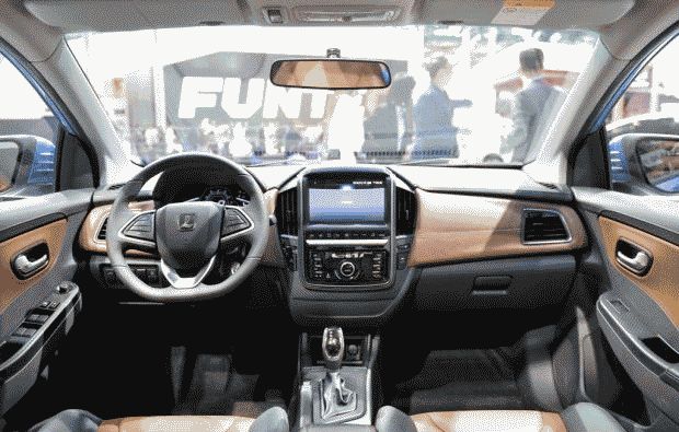 Известна стоимость нового седана Luxgen 3