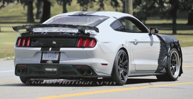 Ford готовит «заряженную» версию Mustang 