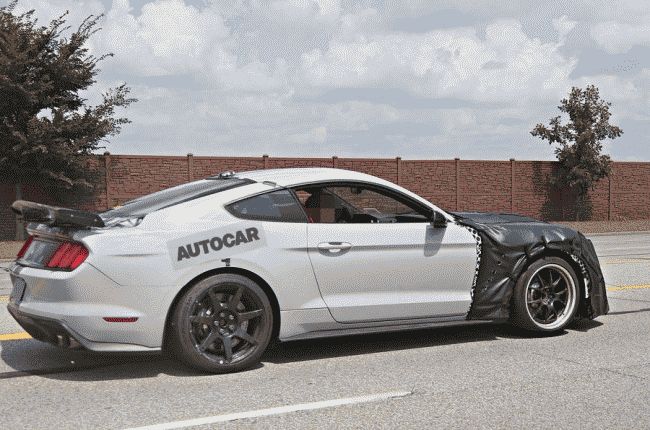 Ford вывел на тестирование 800-сильный Shelby GT500