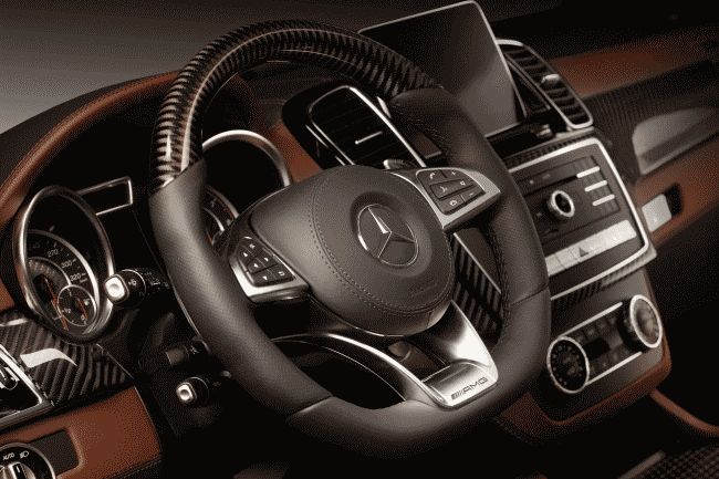 Российские тюнеры из TopCar представили «черный» Mercedes-Benz GLE Inferno