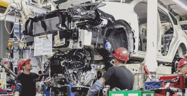 Завод Toyota в Санкт-Петербурге 22 августа начал производство кроссовера RAV4