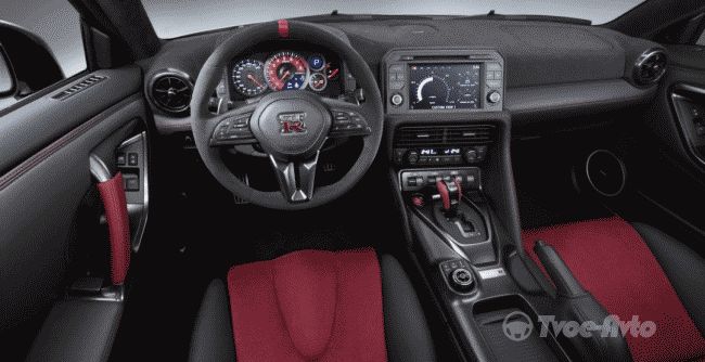 В Японии начались продажи спорткупе Nissan GT-R Nismo 2017 модельного года