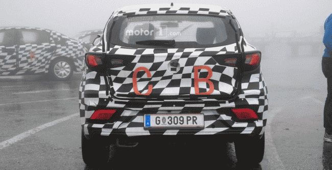 Марка MG тестирует новый кроссовер ZS на европейских дорогах
