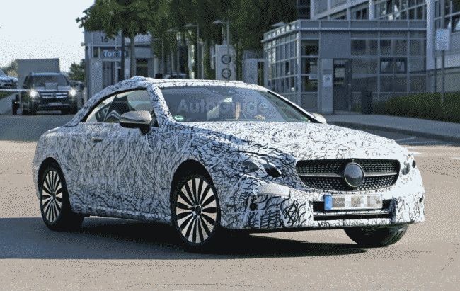 Mercedes-Benz вывел на тесты E-Class Convertible
