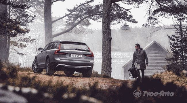 Volvo провел официальную презентацию вседорожного V90 Cross Country