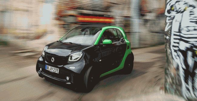 Электрокар Smart Fortwo Electric Drive 2017 стал заряжаться быстрее 