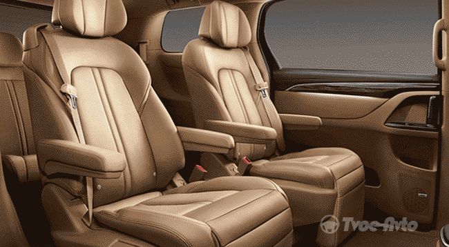 Официальные фотографии салона нового поколения минивэна Buick GL8 появились в сети