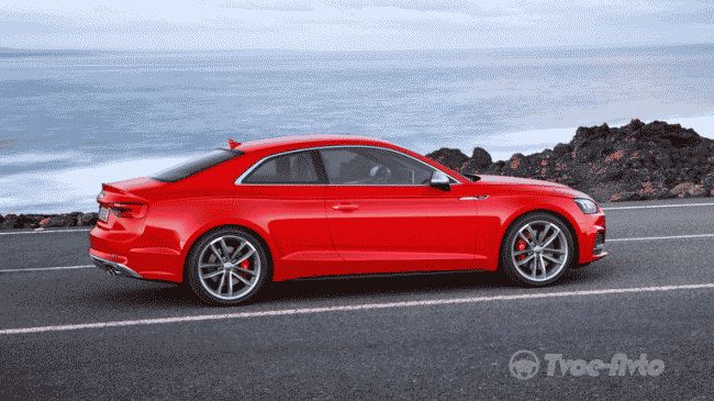 Официально объявлены российские цены на новое поколение купе Audi S5