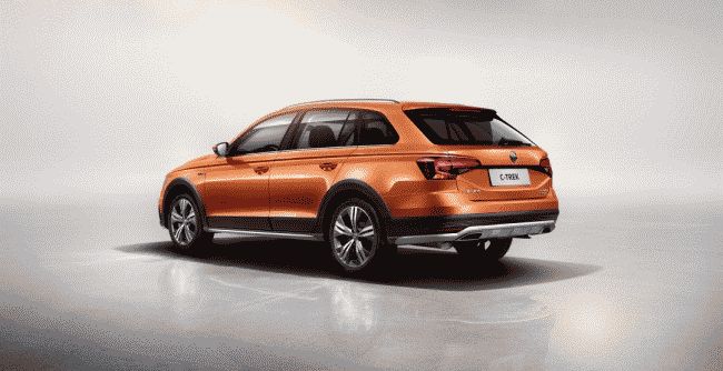 Volkswagen опубликовал новую партию изображений универсала C-Trek