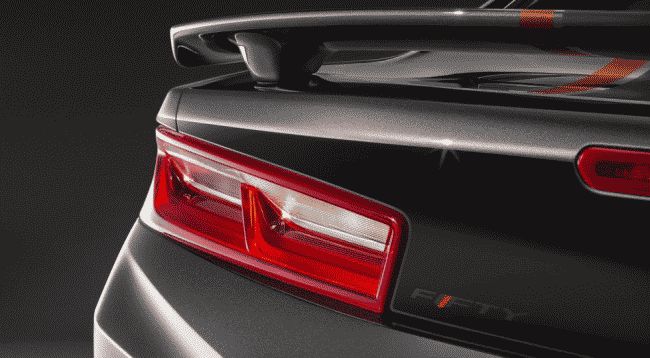 Chevrolet в декабре порадует россиян версией Camaro 50th Anniversary Edition