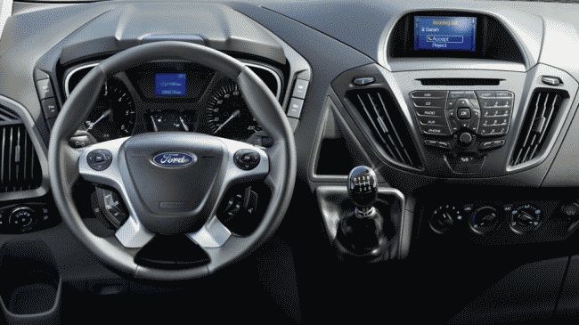 Ford объявил российские цены на Transit Custom и Tourneo Custom