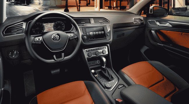 Volkswagen в России начал официальные продажи следующего поколения кроссовера Tiguan. Известны рублёвые цены