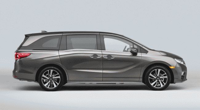 Honda провела презентацию Odyssey пятого поколения