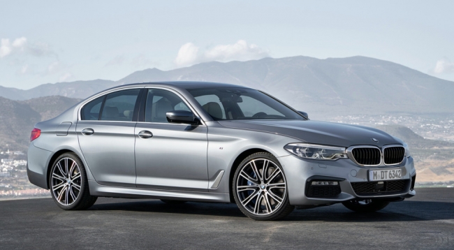 BMW объявил цены на "5 Series" новой генерации для России