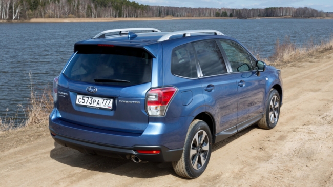 Subaru объявил новый прайс-лист на Forester и Outback 2017