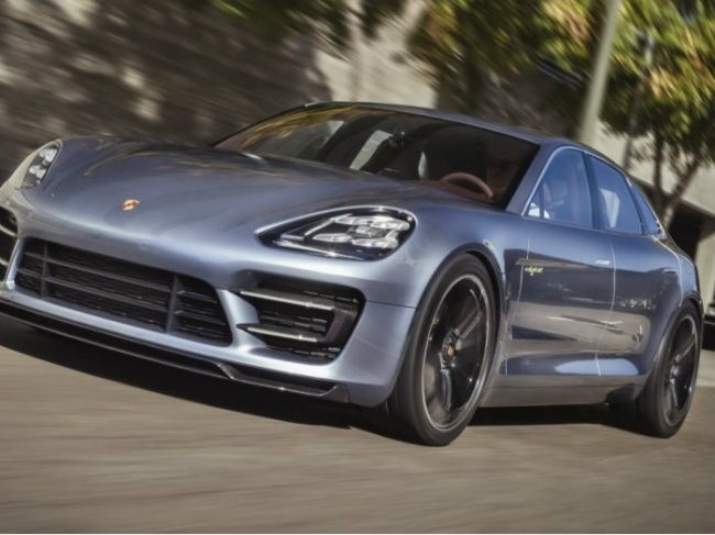Porsche представит новый универсал Panamera Sport Turismo в Женеве