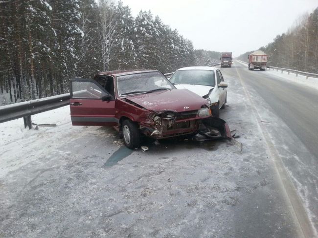 Из-за пьяного водителя на трассе «Тюмень – Омск» пострадали два ребёнка