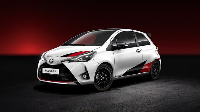 Обновленный Toyota Yaris представлен официально
