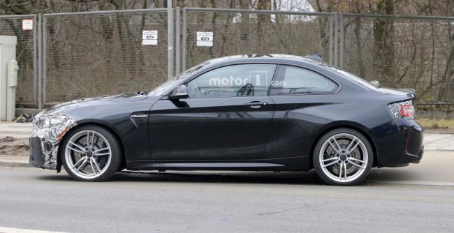 BMW готовит рестайлинг для купе М2 (фото)
