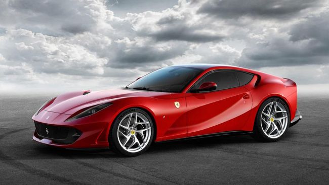 Ferrari в Женеве представит суперкар 812 Superfast, который заменит F12berlinetta