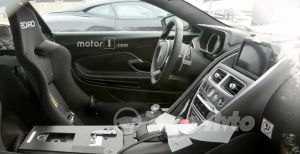 "Заряженное" купе Aston Martin DB11 впервые вывели на тесты