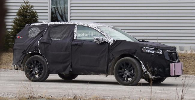 В Сети опубликованы шпионские фото нового поколения Acura RDX 